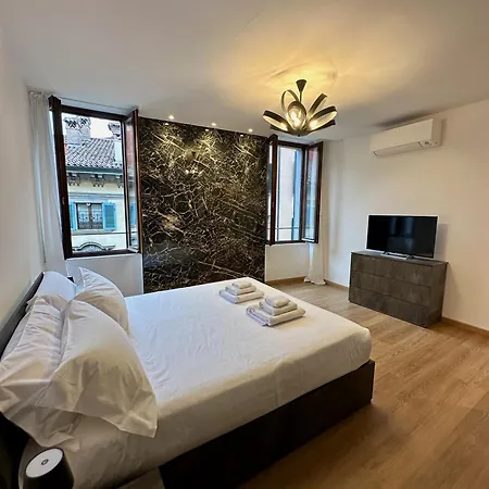 Magic Place Bergamo! Beauty Nest In The Heart Of The Apartmán Bergamo